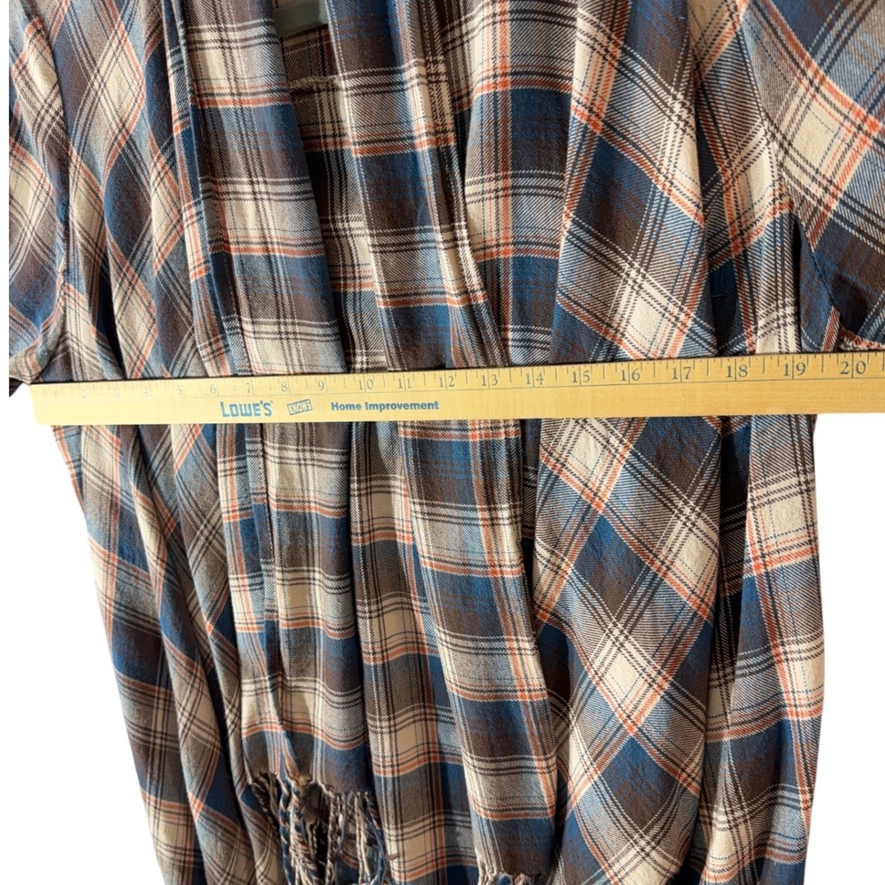 En Creme Medium Plaid Fringe Cardigan Waterfall Kimono Blue Cream Boho Western - Picture 9 of 11